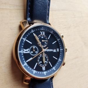 Fossil Rhett Chronographic Watch in Navy Blue and Rose Gold details